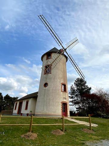 GITE MOULIN A VENT RENOVE-LE MOULIN DES GARDES2